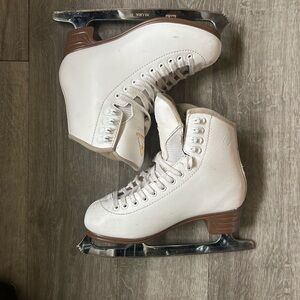 Jackson Ultima Excel Figure Ice Skates Women/Girl Size 4